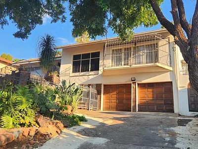 4 Bedroom House To Rent in Pretoria - img