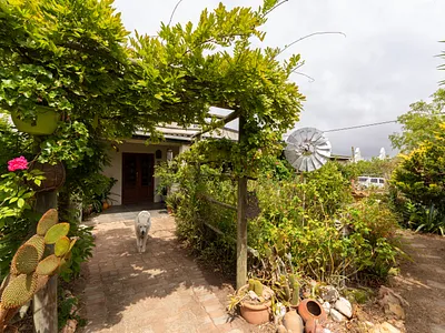 3 Bedroom House For Sale in Napier - 63Wl.webp