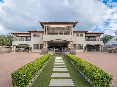 5 Bedroom House For Sale in Pretoria - HwKr.webp