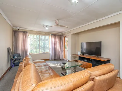 2 Bedroom Apartment For Sale in Sandton - bJNY.webp