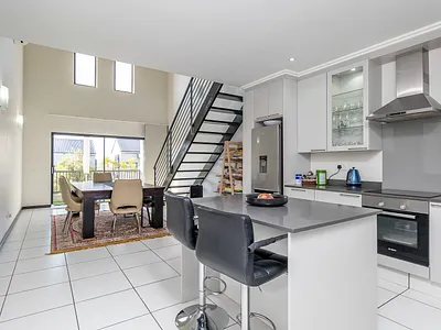 3 Bedroom Townhouse To Rent in Sandton - img