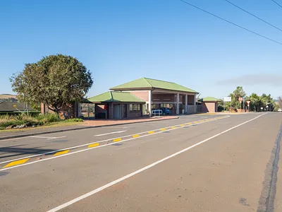 2 Bedroom House For Sale in Howick - KRU0.webp