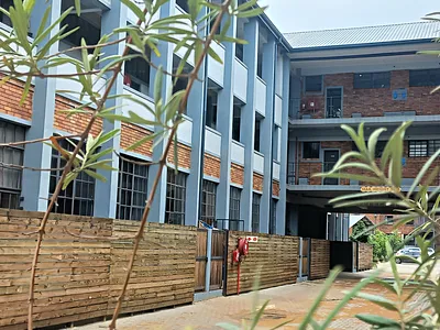 1 Bedroom Apartment To Rent in Johannesburg - 8B7v.webp