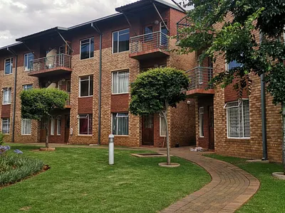 1 Bedroom Apartment For Sale in Johannesburg - img