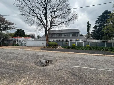 3 Bedroom House To Rent in Randburg - img