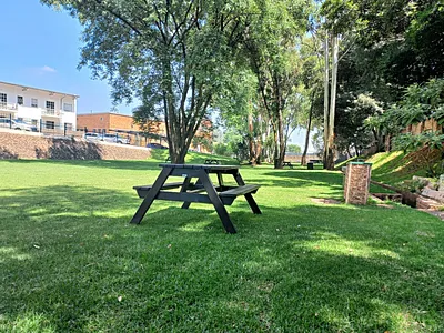1 Bedroom Apartment To Rent in Johannesburg - img