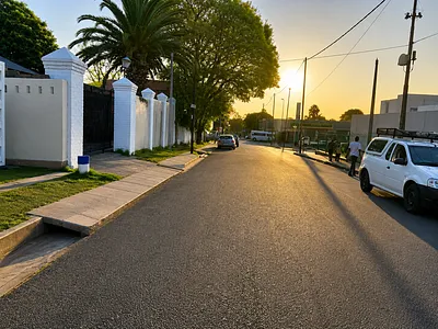 Room To Rent in Johannesburg - S1eH.webp