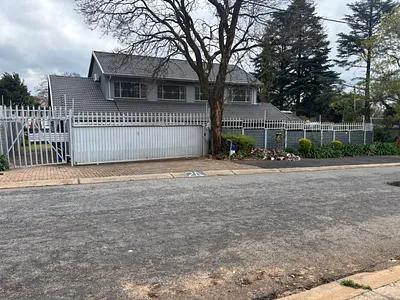 3 Bedroom House To Rent in Randburg - lyaE.webp