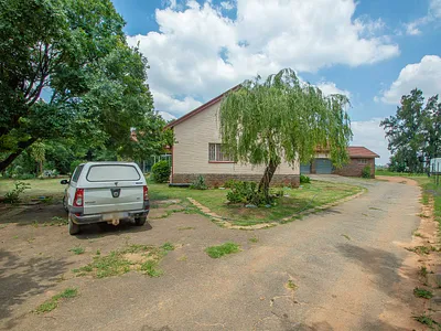 Farm For Sale in Krugersdorp - ITqq.webp