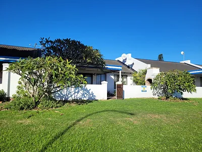 3 Bedroom Townhouse For Sale in Jeffreys Bay - img