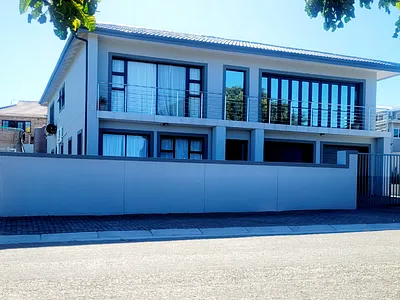 5 Bedroom House For Sale in Jeffreys Bay - img