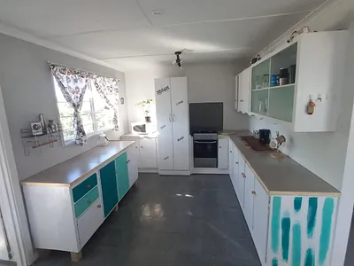 3 Bedroom Apartment To Rent in Jeffreys Bay - Vxsj.webp