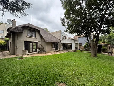 4 Bedroom House To Rent in Sandton - TGFc.webp