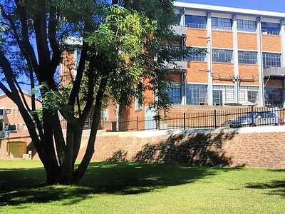 2 Bedroom Apartment To Rent in Johannesburg - ZftM.webp