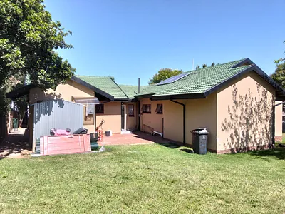 4 Bedroom House To Rent in Kempton Park - MSH0.webp