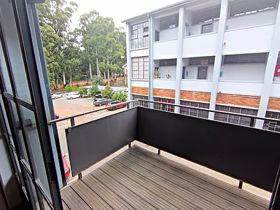 2 Bedroom Apartment For Sale in Johannesburg - EhdX.webp