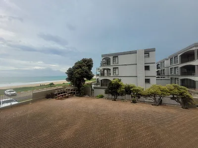 3 Bedroom Apartment To Rent in Jeffreys Bay - ZMBq.webp