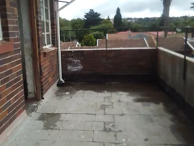 2 Bedroom Apartment To Rent in Roodepoort - zfrb.webp