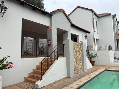 3 Bedroom Apartment For Sale in Allen's Nek, Roodepoort - Zr16.webp