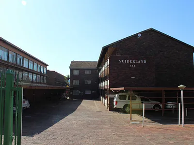 2.5 Bedroom Apartment To Rent in Pretoria - kou3.webp