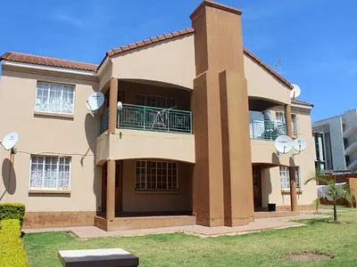 2 Bedroom Apartment To Rent in Pretoria - 0giy.webp