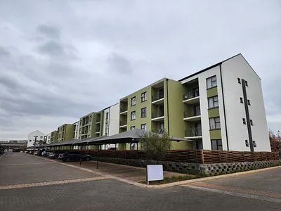 2 Bedroom Apartment To Rent in Greencreek Lifestlye Estate, Pretoria - C20F.webp