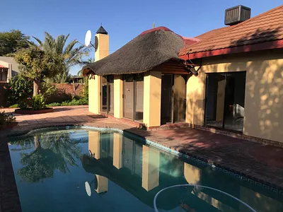 4 Bedroom House For Sale in Oosterville, Upington - icZ1.webp