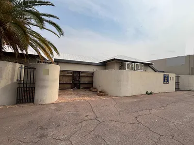 2 Bedroom Apartment For Sale in Upington - homH.webp