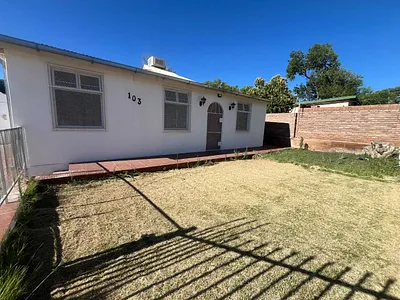 3 Bedroom House For Sale in Upington - RYK9.webp