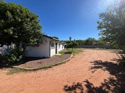 3 Bedroom House For Sale in Upington - img