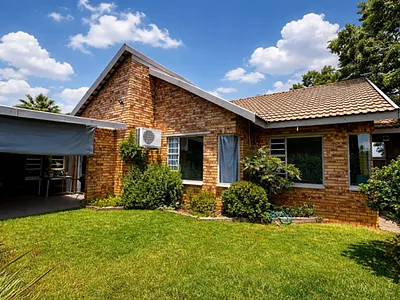 3 Bedroom House For Sale in Bloemfontein - img