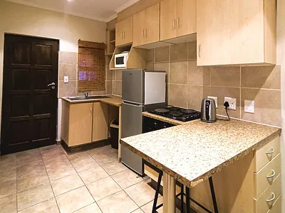 1 Bedroom Apartment For Sale in Bloemfontein - swyR.webp