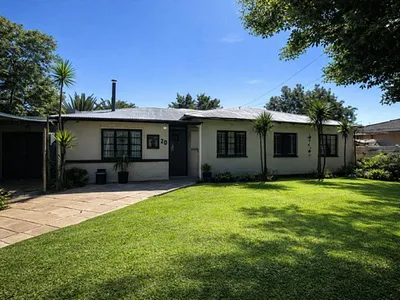 5 Bedroom House For Sale in Bloemfontein - img