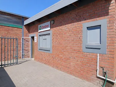Industrial Property For Sale in Bloemfontein - 8mGo.webp