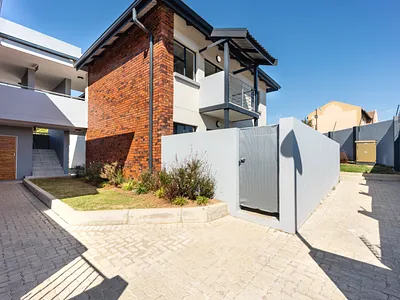 2 Bedroom Apartment For Sale in Johannesburg - img
