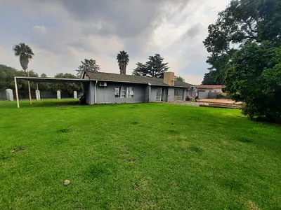 3 Bedroom House For Sale in Kempton Park - WL0A.webp
