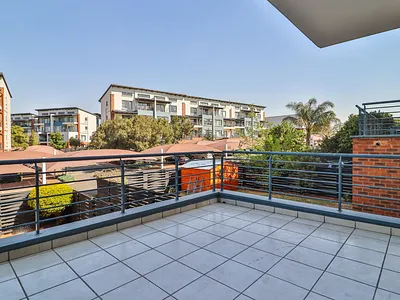 2 Bedroom Townhouse For Sale in Edenvale - 4mmN.webp