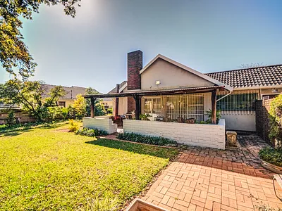 4 Bedroom House For Sale in Kempton Park - sgxy.webp
