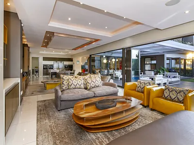 4 Bedroom House For Sale in Bedfordview - 9VFS.webp