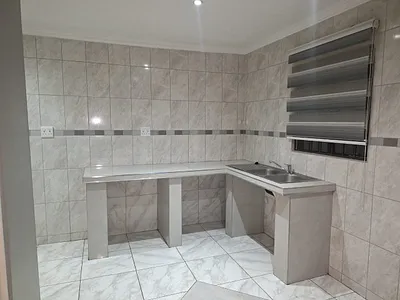 1 Bedroom Apartment To Rent in Germiston - img