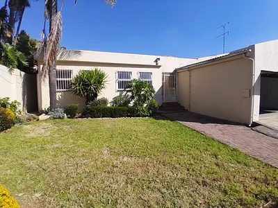 3 Bedroom House For Sale in Edenvale - V3HW.webp