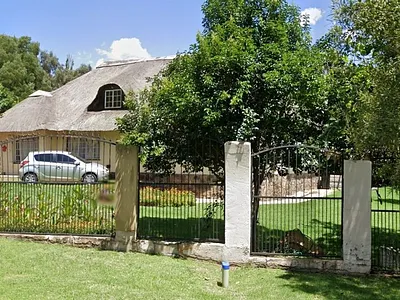3 Bedroom House For Sale in Kempton Park - fDTp.webp