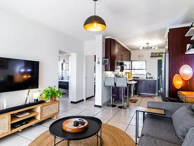 2 Bedroom Apartment For Sale in Edenvale - zxDc.webp
