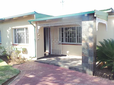 3 Bedroom House For Sale in Germiston - nkPz.webp