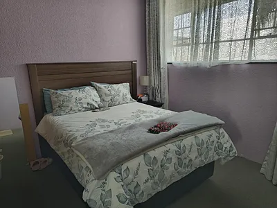2 Bedroom Apartment For Sale in Edenvale - 8Sa8.webp