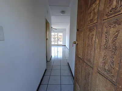 2 Bedroom Apartment For Sale in Kempton Park - Qjk3.webp