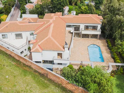 5 Bedroom House For Sale in Edenvale - veP3.webp