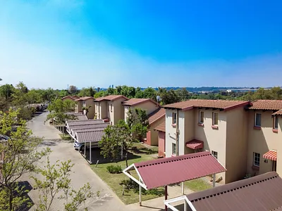 3 Bedroom Apartment For Sale in Edenvale - bAhB.webp