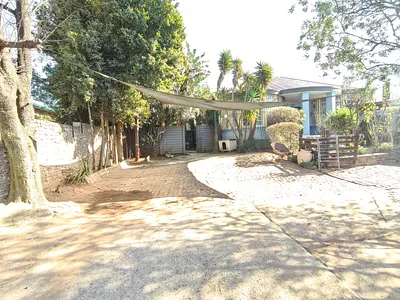 3 Bedroom House For Sale in Germiston - 6QGk.webp