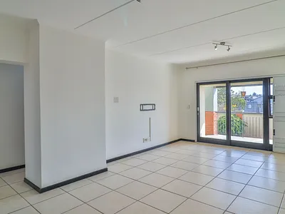 3 Bedroom Townhouse For Sale in Edenvale - img